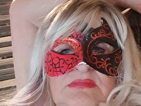 HotBlondMilf HotBlondMilf