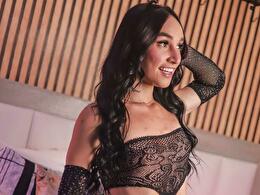 Sexy webcam show met emillystone