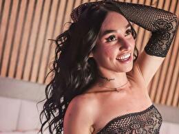 Sexy webcam show met emillystone