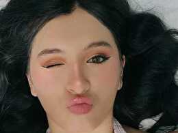 Zoeavancini - sexcam