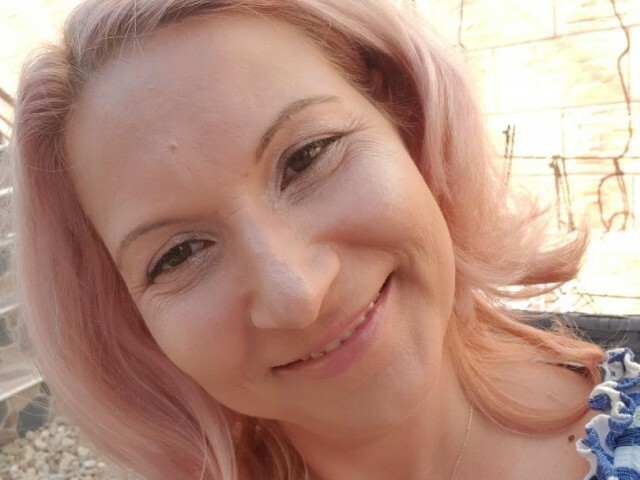 Image of cam model hotmature40 from XCams