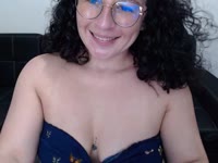 webcam model MarilynRose
