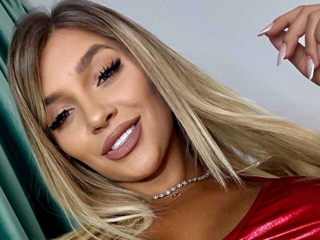lorehottie Anal en Webcam Live