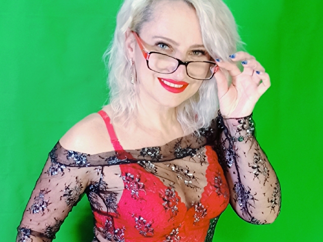 Hotcamlive preview 5