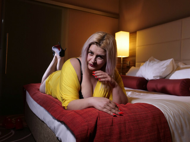 Webcam Sex model LadyCory