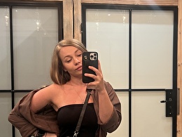Hollyxlove - sexcam