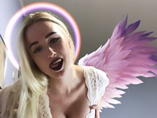 IamHotBlonde