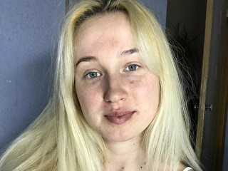 IamHotBlonde