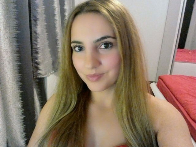 KATYDIAZ on webcamgirls.uk