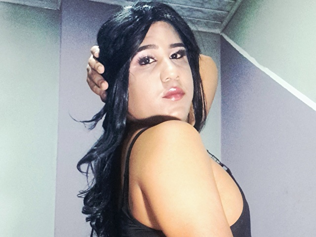 shantall preview 3