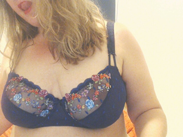 NikitaXOonline photo 4