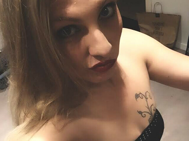 Visit Foxy69 her profile