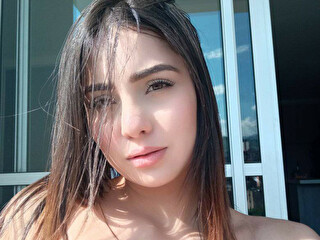 MichellHott