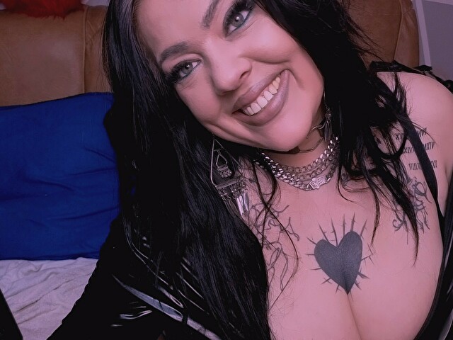 UrNaughtyGf Blonde Porno