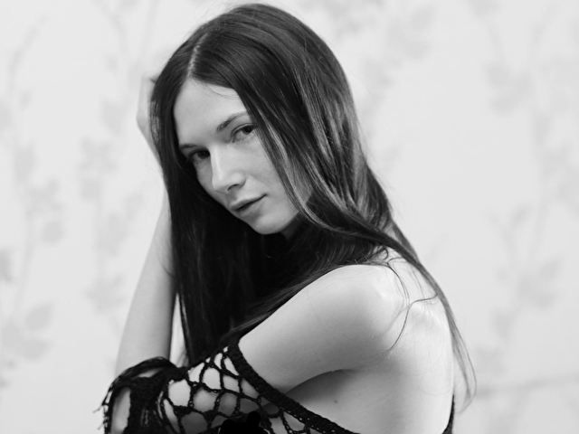 PurpleSnow webcam model