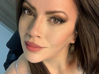 Linda334 - sexcam