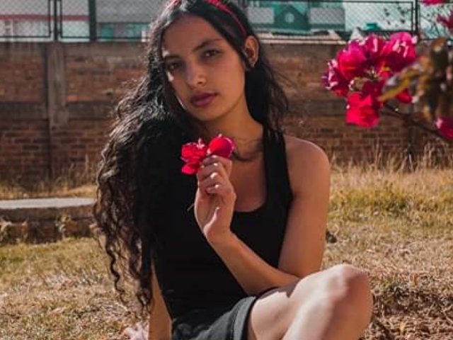 MiaWild online picture 1