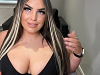 HotAnna93