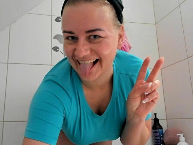 HornyVicky foto 2