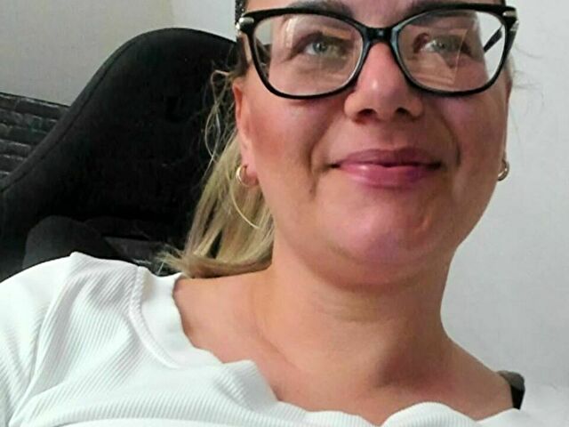 HornyVicky