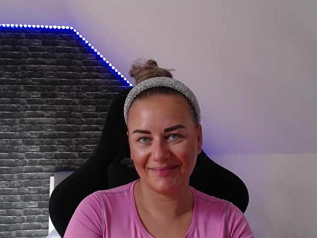 HornyVicky foto 2