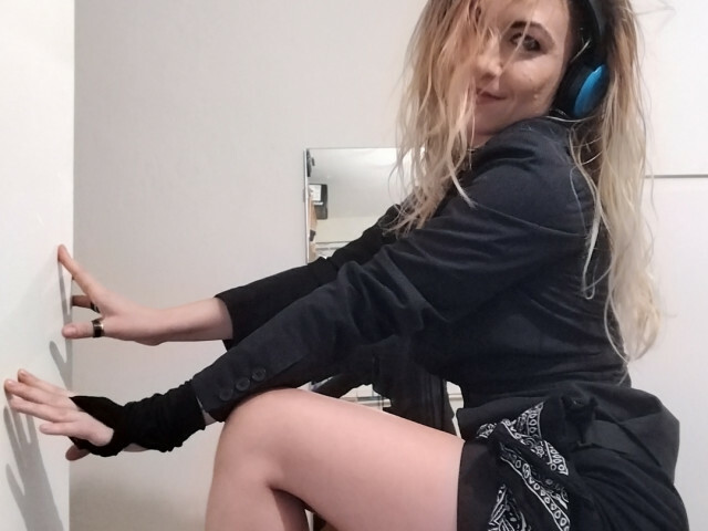 FeetieQueen Ass Cams Direct - Photo 6/17