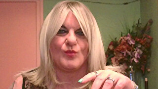 Kinkychantal - sexcam