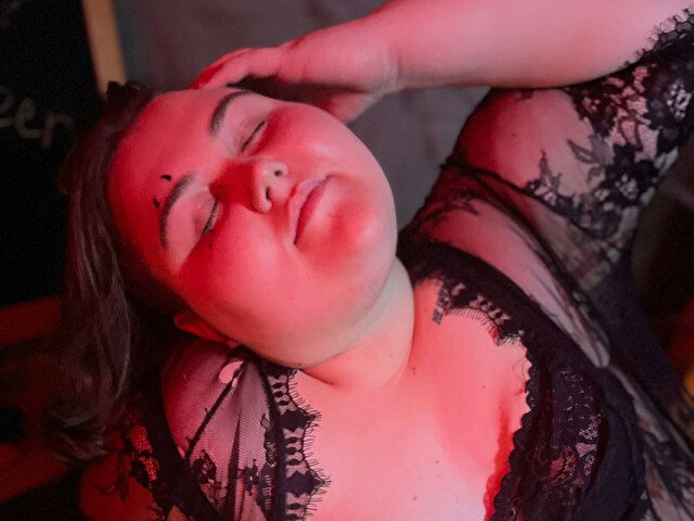 JanieBBW Show Porno en Live - Photo 3/24