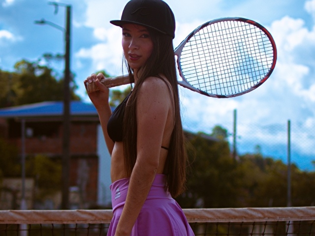 SofiaRoth Blowjob XXX Cams - Photo 8/28