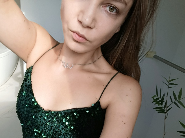 EmillyLovely foto 2