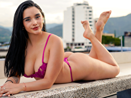 AnnieSaenz