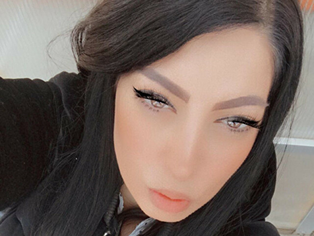 Alexandra33 Webcam Porno Live - Photo 4/4