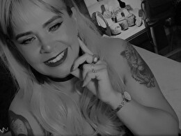 Alexialuv - sexcam