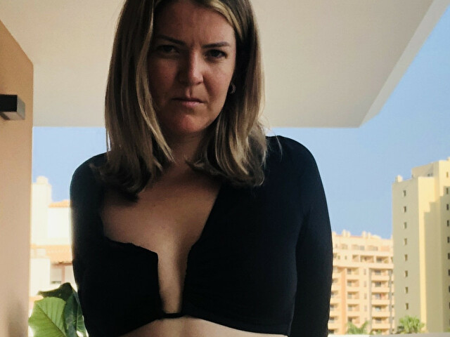 Naughtyholly online picture 3