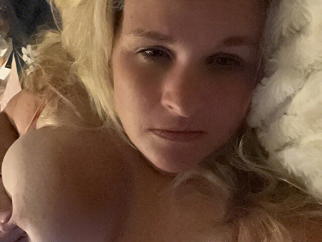 Sweetie34 online picture 3