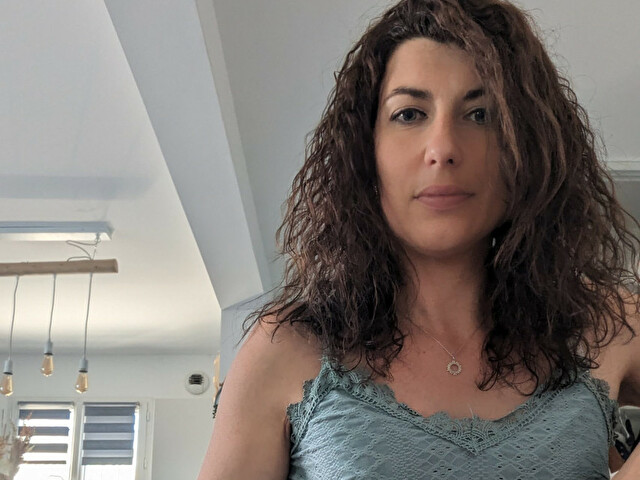 Jolie34 online photo 3