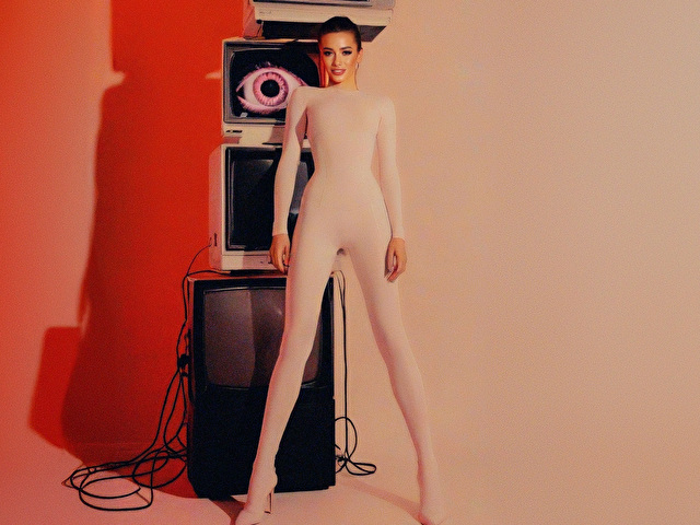 Nicolle Image Gallery