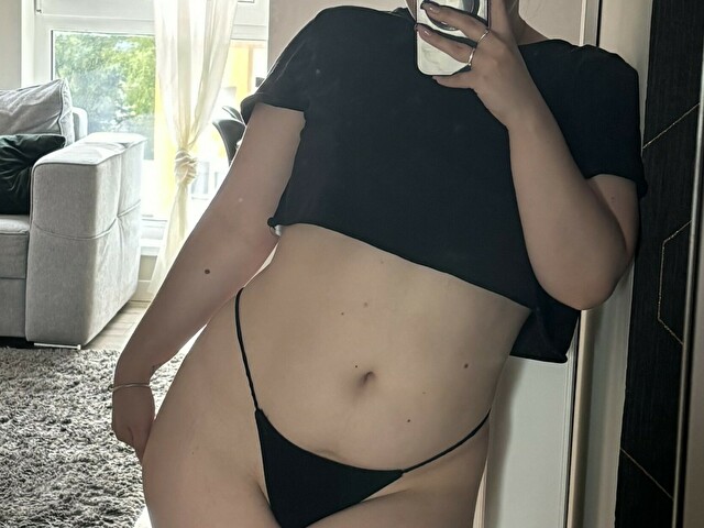 AbbyWetPussy foto 12