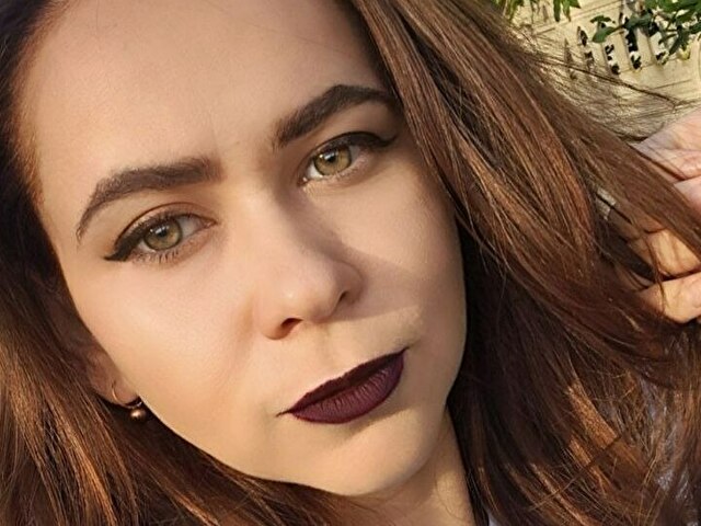 rileyroo Sex Brunette