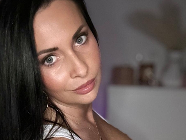 LuxBianca Anal en Webcam Live - Photo 11/22