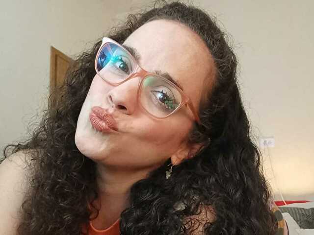 MissLizzyL picture 1
