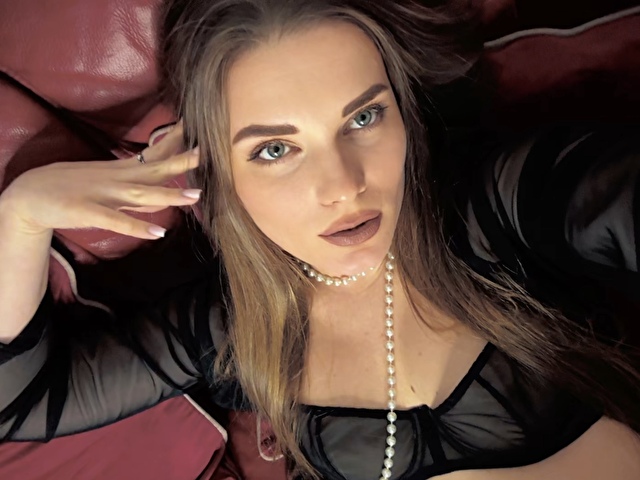 MiyaParker Hot et Sexy Liveshow