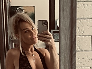 Fraumichelle - sexcam Fraumichelle - sexcam