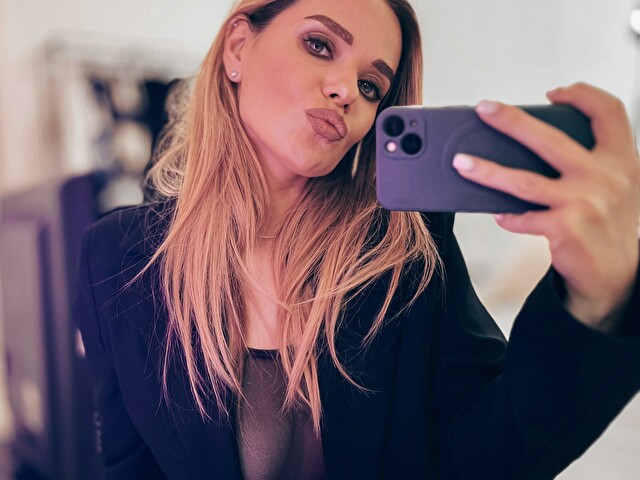 SquirtJulia foto 2