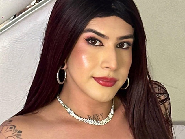 MayaTaylor picture 3