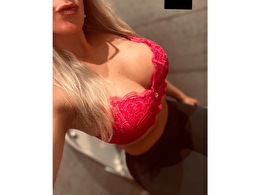 Sexy webcam show met misspoessss