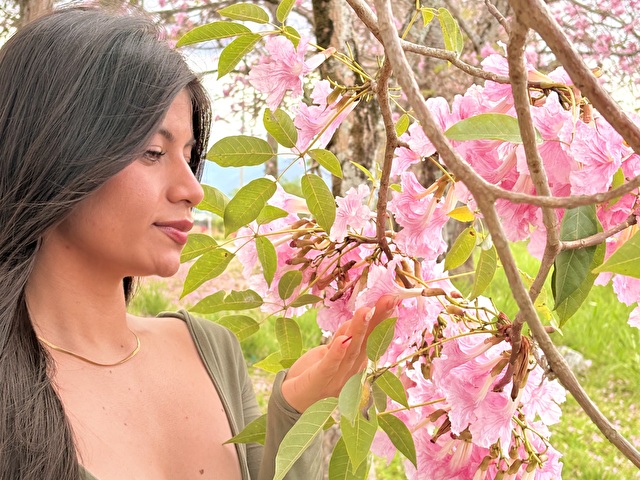 Camilaa online picture 1