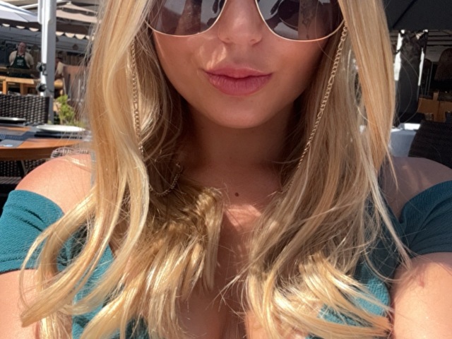 Crazyblonde online picture 1