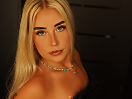KristyBlond