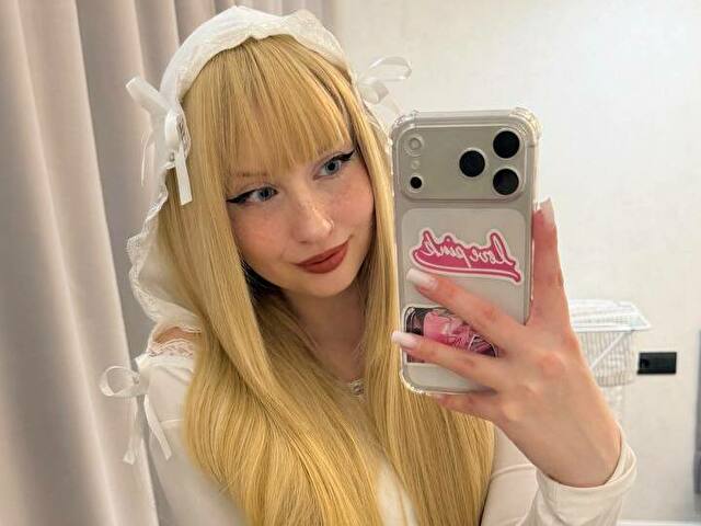 LuxuryCutie online foto 2